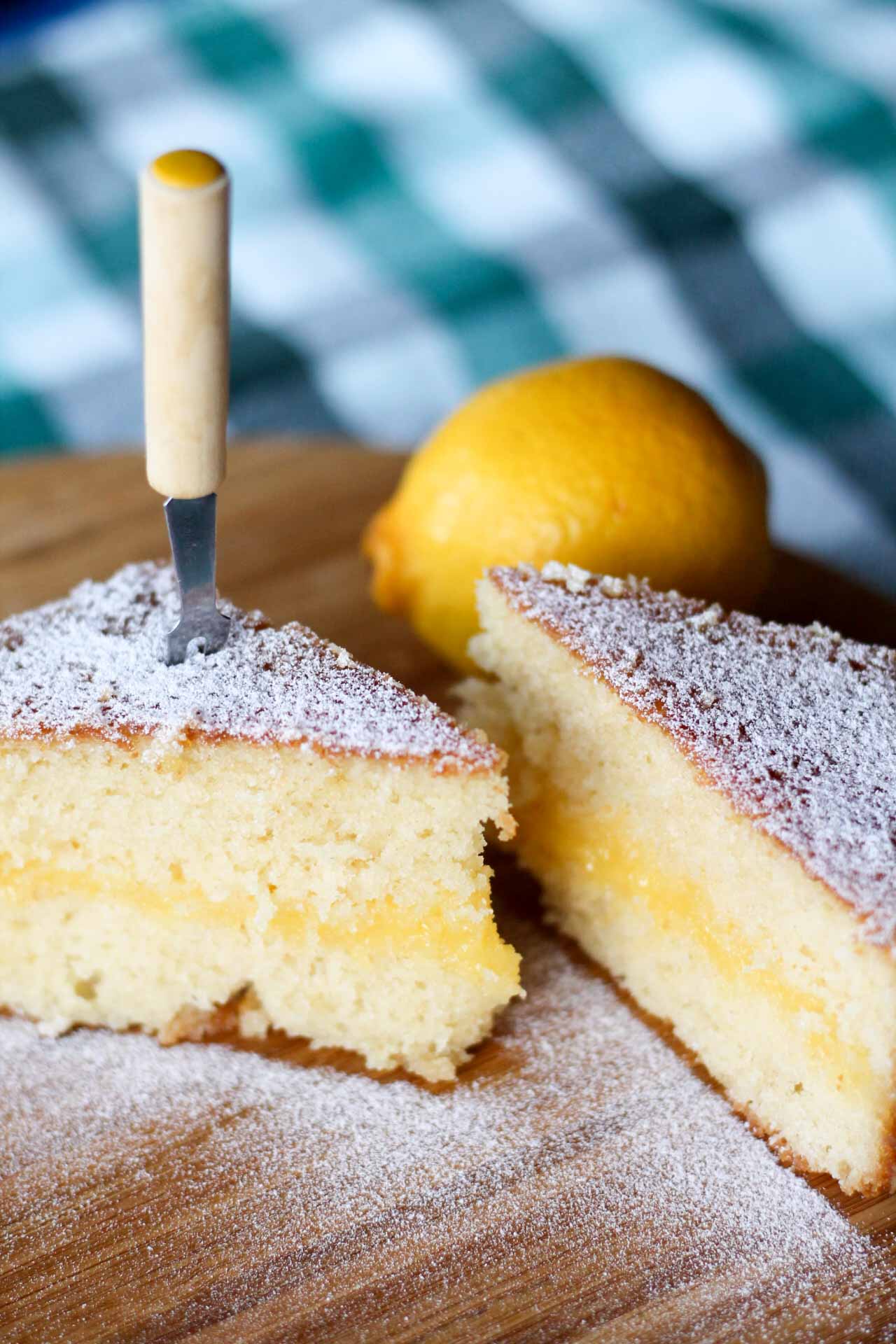 Bolo de Iogurte e Lemon Curd